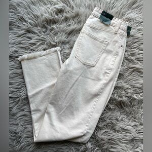 Cute jeans new with tag